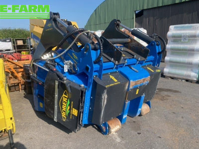 E-FARM: Robert bmv33 - Vegetable harvester - id KSHCSFD - €20,000 - Year of construction: 2022