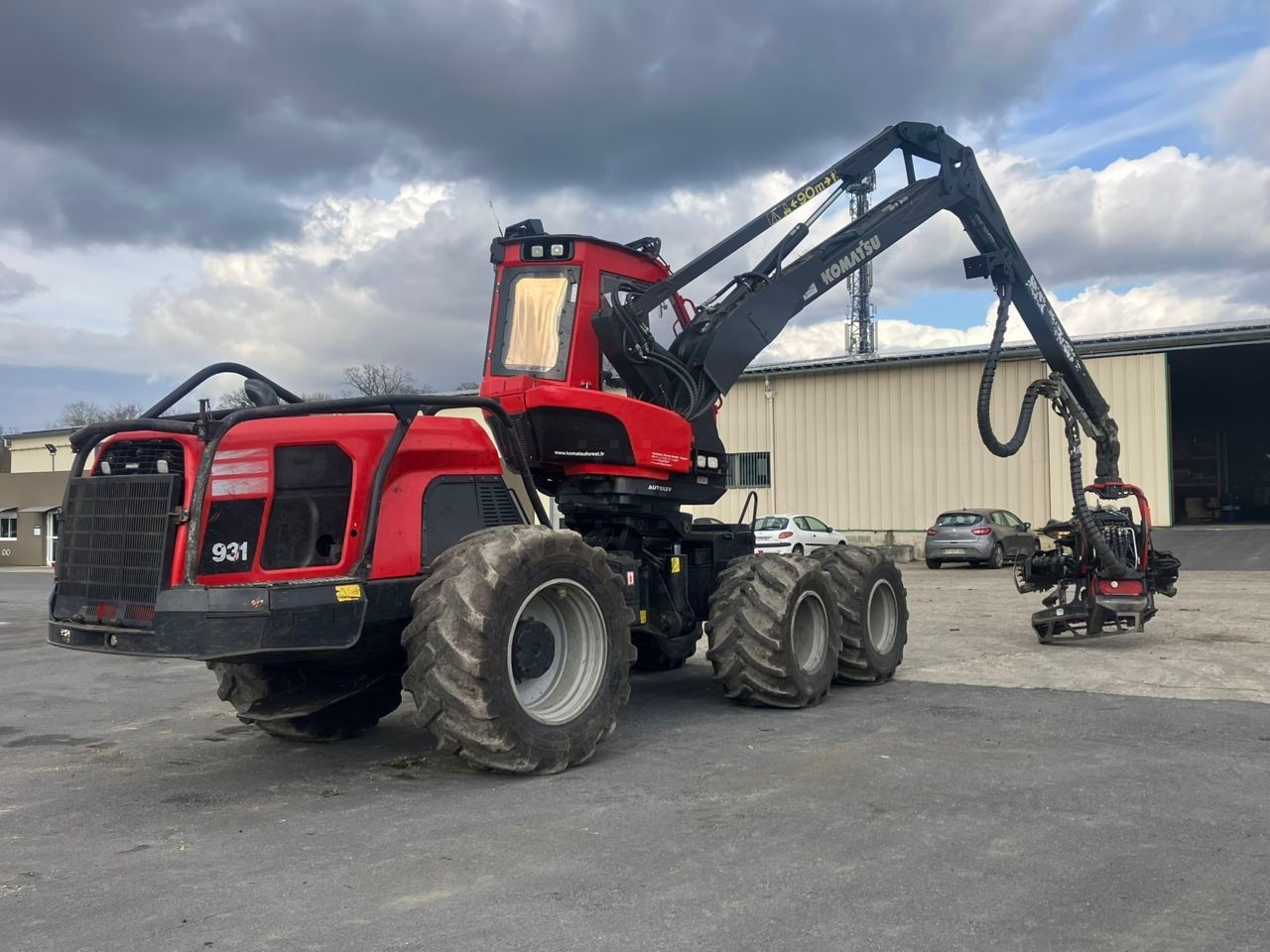 KOMATSU 931 Abatteuse forestière