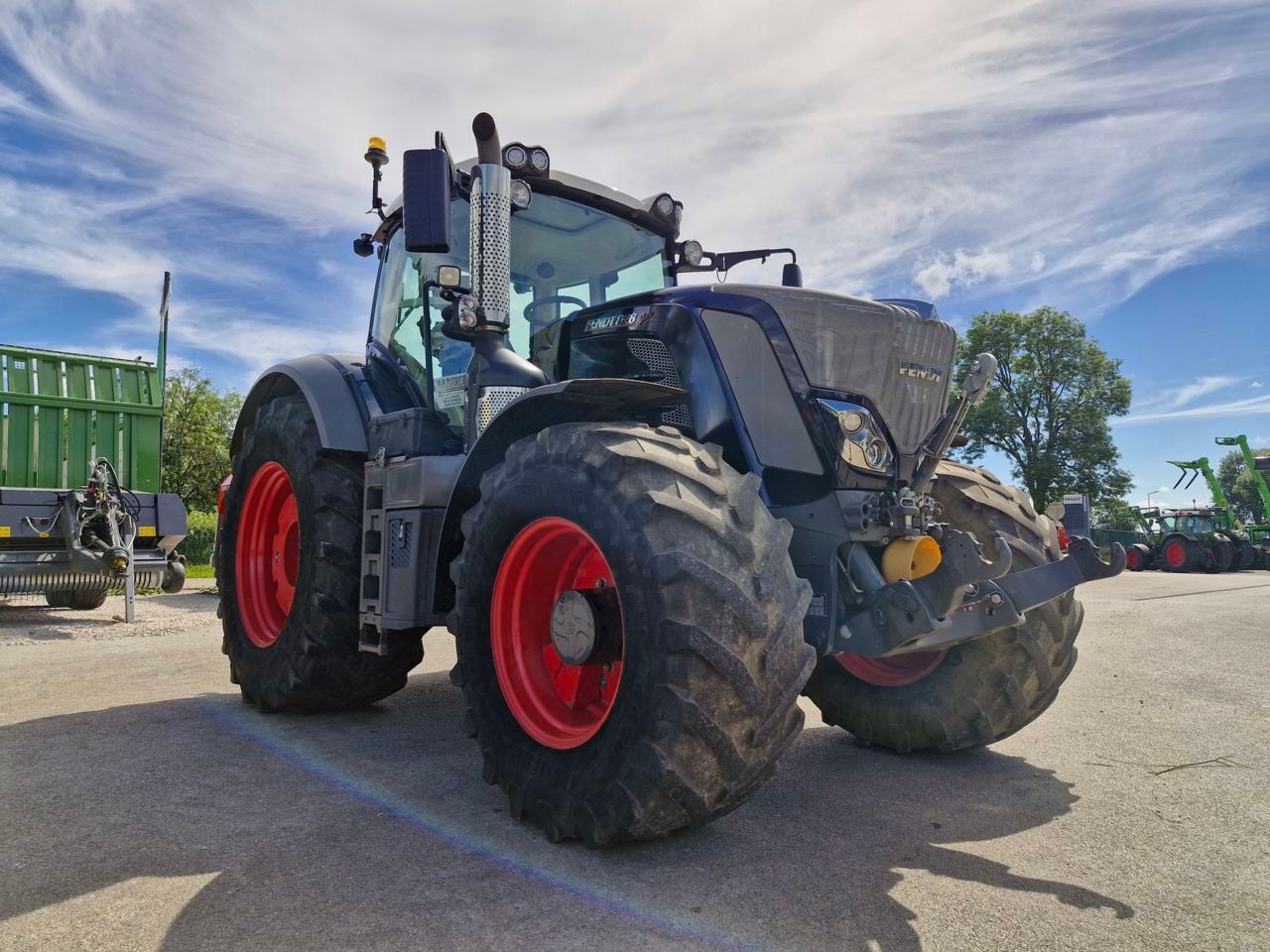 Fendt 828 Vario Profi+ Traktor 155 000 €