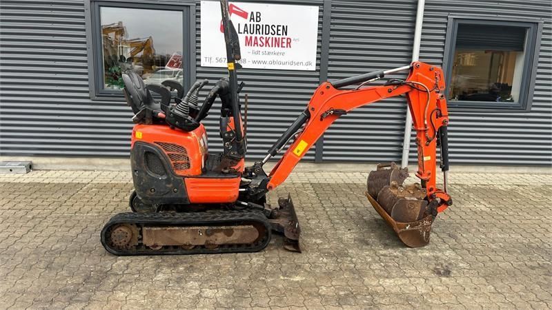 Kubota u10-3 side lever med udskudsarm Mini excavator €13,653