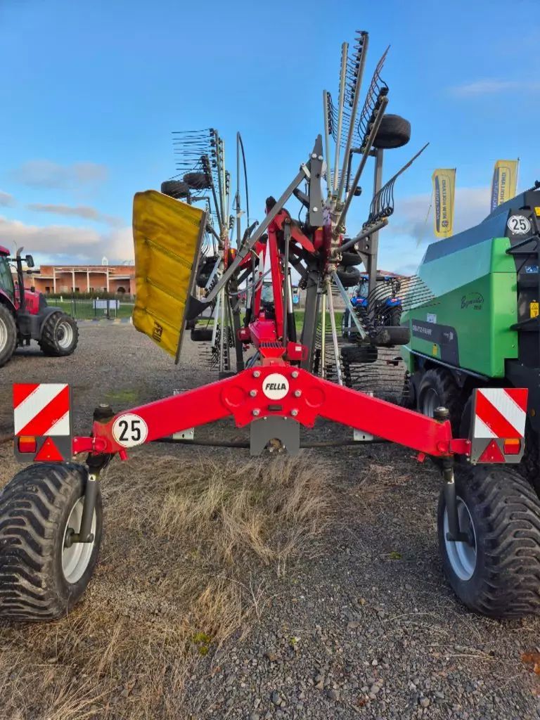 E-FARM: FELLA Juras 7850 - Rastrillo - id ZU9GHQD - 17.700 € - Año: 2019 - Francia