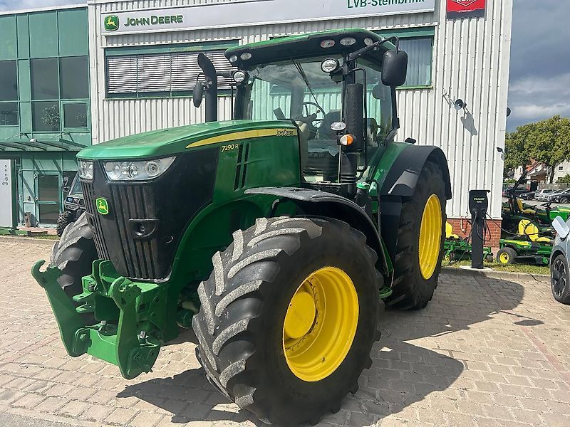 E-FARM: John Deere 7290 R - Traktor - id CLYKFBL - 59 000 EUR - Gyártási év: 2014 - Üzemóra (motor): 11 951,Motor teljesítménye (LE): 290,Németország