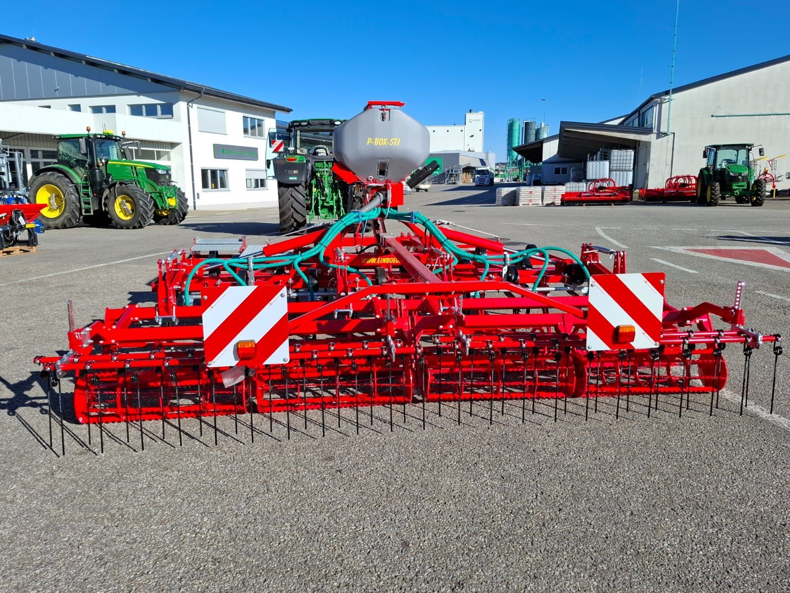E-FARM: Einböck Taifun - Grubber - id J6Z7QFL - 17.333 € - Baujahr: 2023 - Österreich