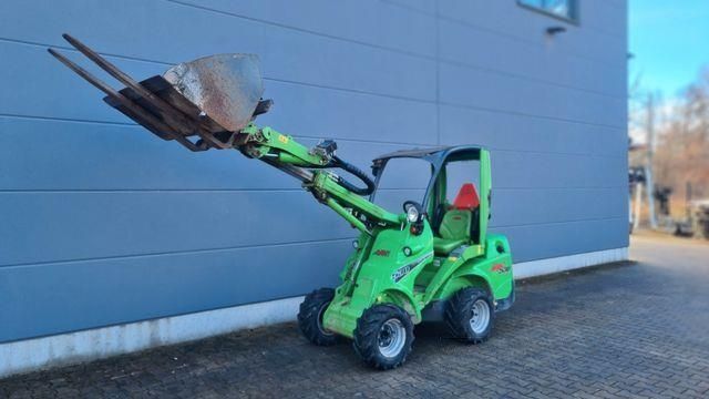 Avant tecno 530 - schaufel / gabel - reifen neu Kerekes rakodógép 24 950 EUR