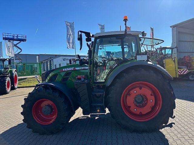 Fendt 724 Vario Power Plus Tractor €180,000