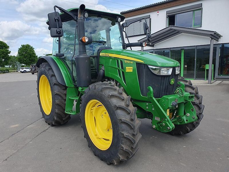John Deere 5090 M Tractor