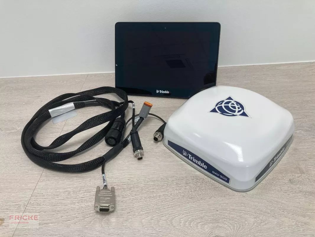 E-FARM: Trimble gfx 750 + nav 900 rtk - Precision farming and GPS - id WLXMQH3 - €12,350 - Year of construction: 2023 - Germany