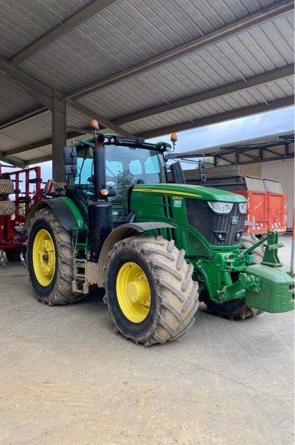John Deere 6250 R Tractor €114,500