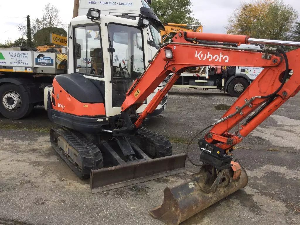 E-FARM: Kubota kx71-3 - Autre pelleteuses - id LIERDHX - Année: 2011 - France