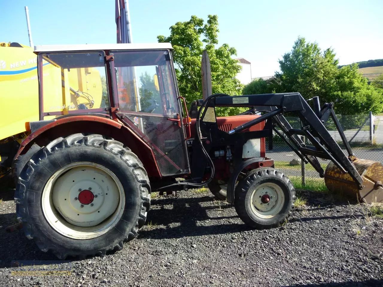 E-FARM: Case IH 633s - Traktorius - id KBIZEXS - Gamybos metai: 1985 - Variklio galia (AG): 52,Vokietija