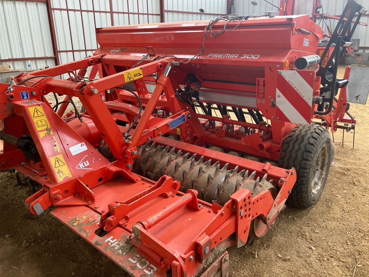 E-FARM: Kuhn HRB 303 D - Диско-высевная комбинация - id 3CUUJIU - 18 000 € - Год выпуска: 2016 - Франция