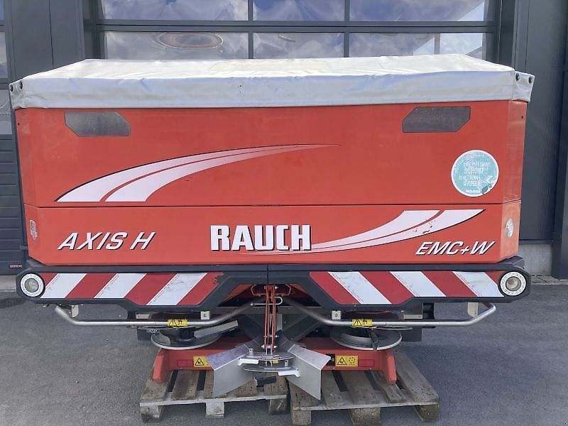 Rauch axis h 30.2 emc+w vs pro iso Fertiliser spreader €15,800