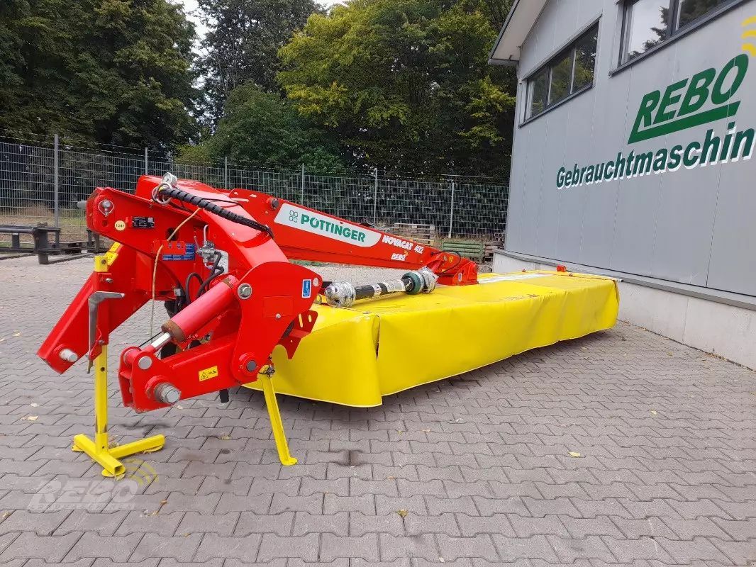Pöttinger NovaCat 402 Mower €9,000