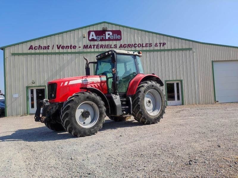 E-FARM: Massey Ferguson 6475 - Traktor - id YR1HAWC - 39 000 € - Rok produkcji: 2009 - Motogodziny: 4129,Moc silnika: 140,Francja