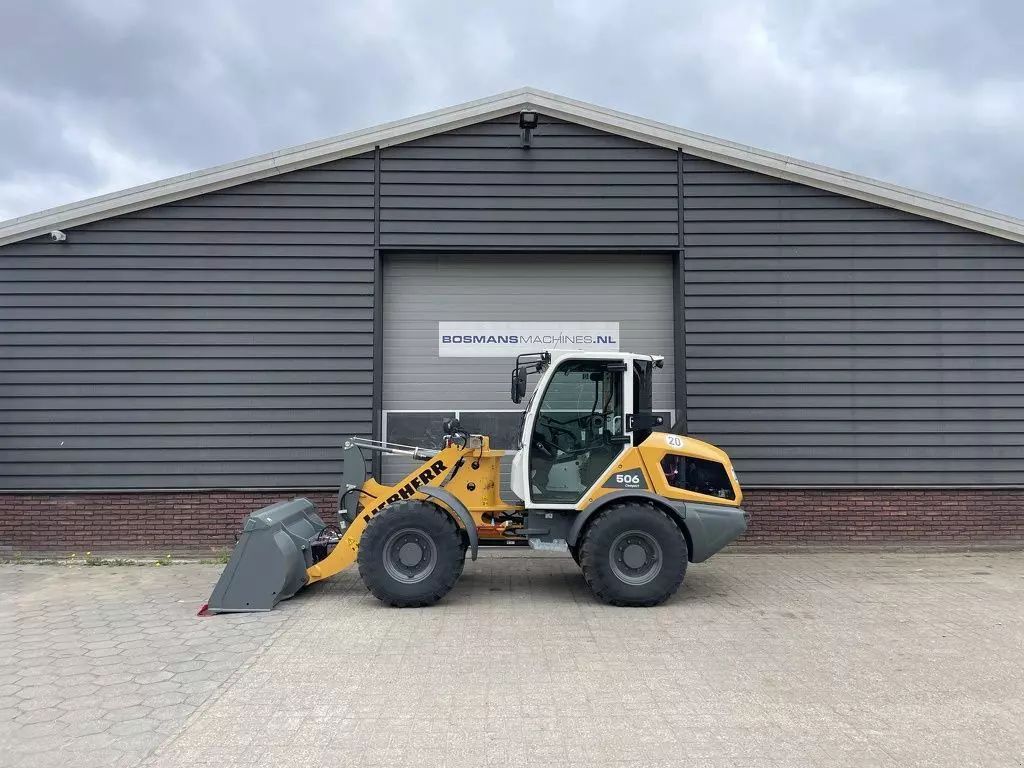 Liebherr L 506 Compact Wheel loader €54,500