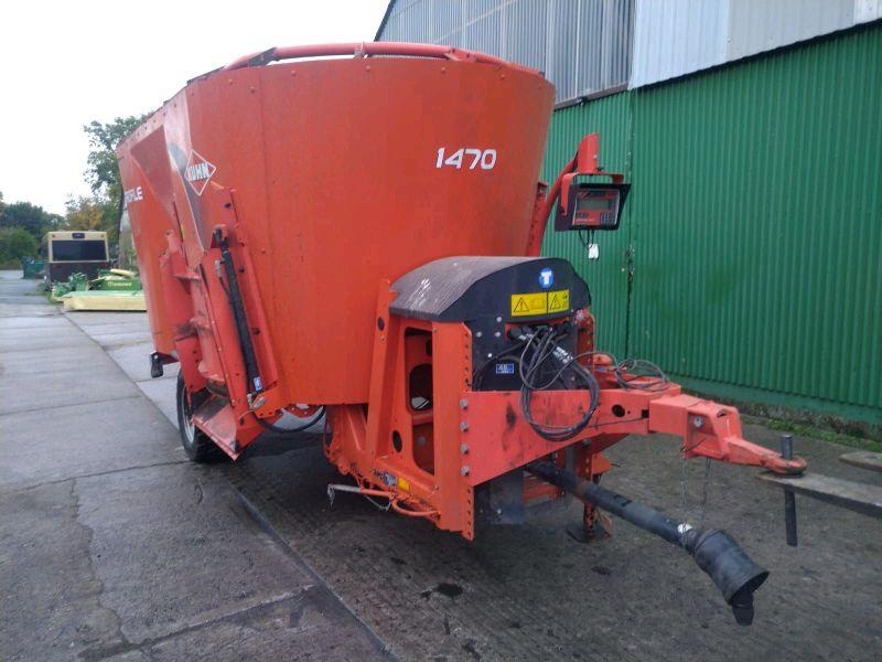 Kuhn profile 1470 feedingwagon 9 500 €