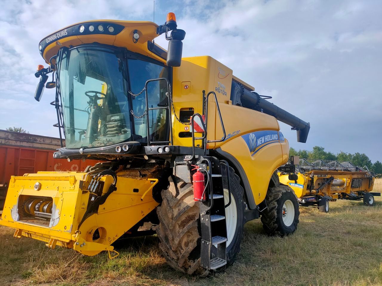 New Holland CR 7.80 Combină de recoltat 285.000 EUR