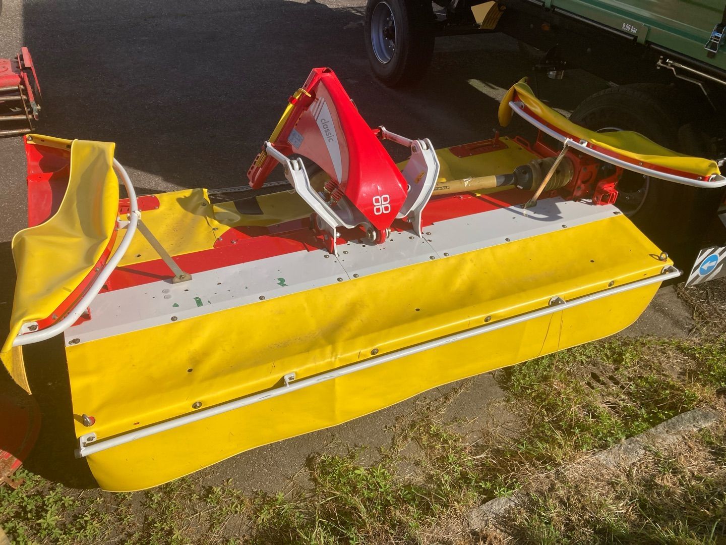 E-FARM: Pöttinger NovaCat 301 Classic - Mower - id 8LN1GVH - €8,761 - Year of construction: 2012 - Engine hours: 100,Austria