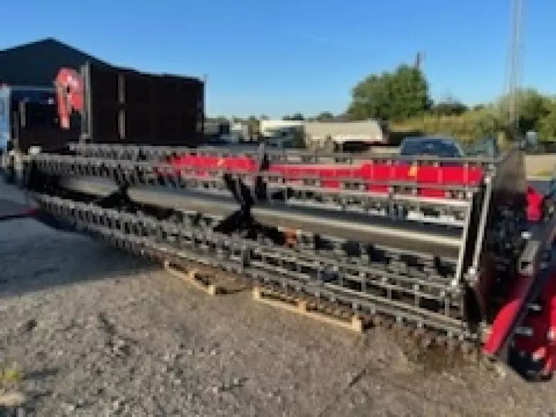 Massey Ferguson 7018 skærbord Hedery do kombajnów zbożowych/sieczkarni 20 046 €