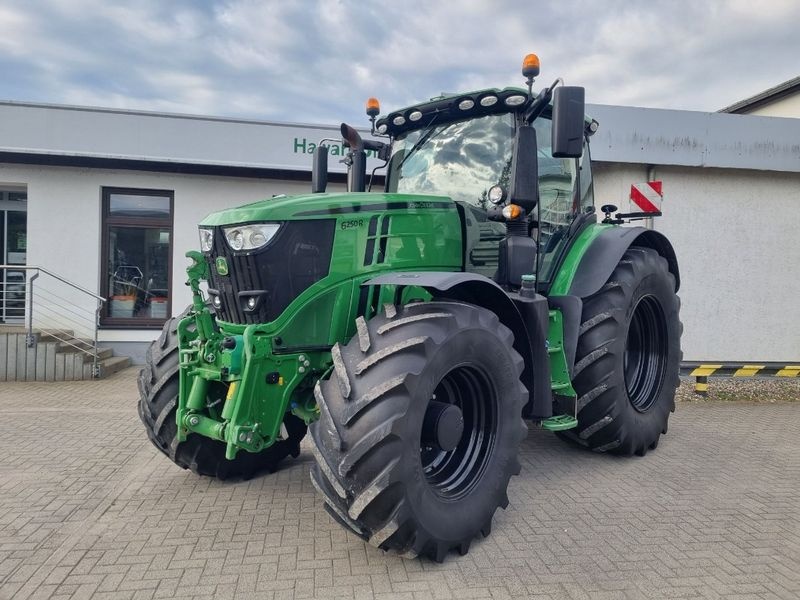 John Deere 6250 R tractor €149,900