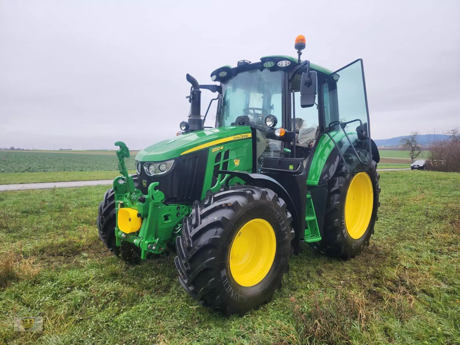 John Deere 6120M Traktor 106.400 €
