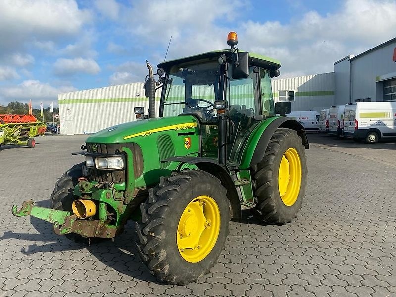 John Deere 5620 tractor €29,500