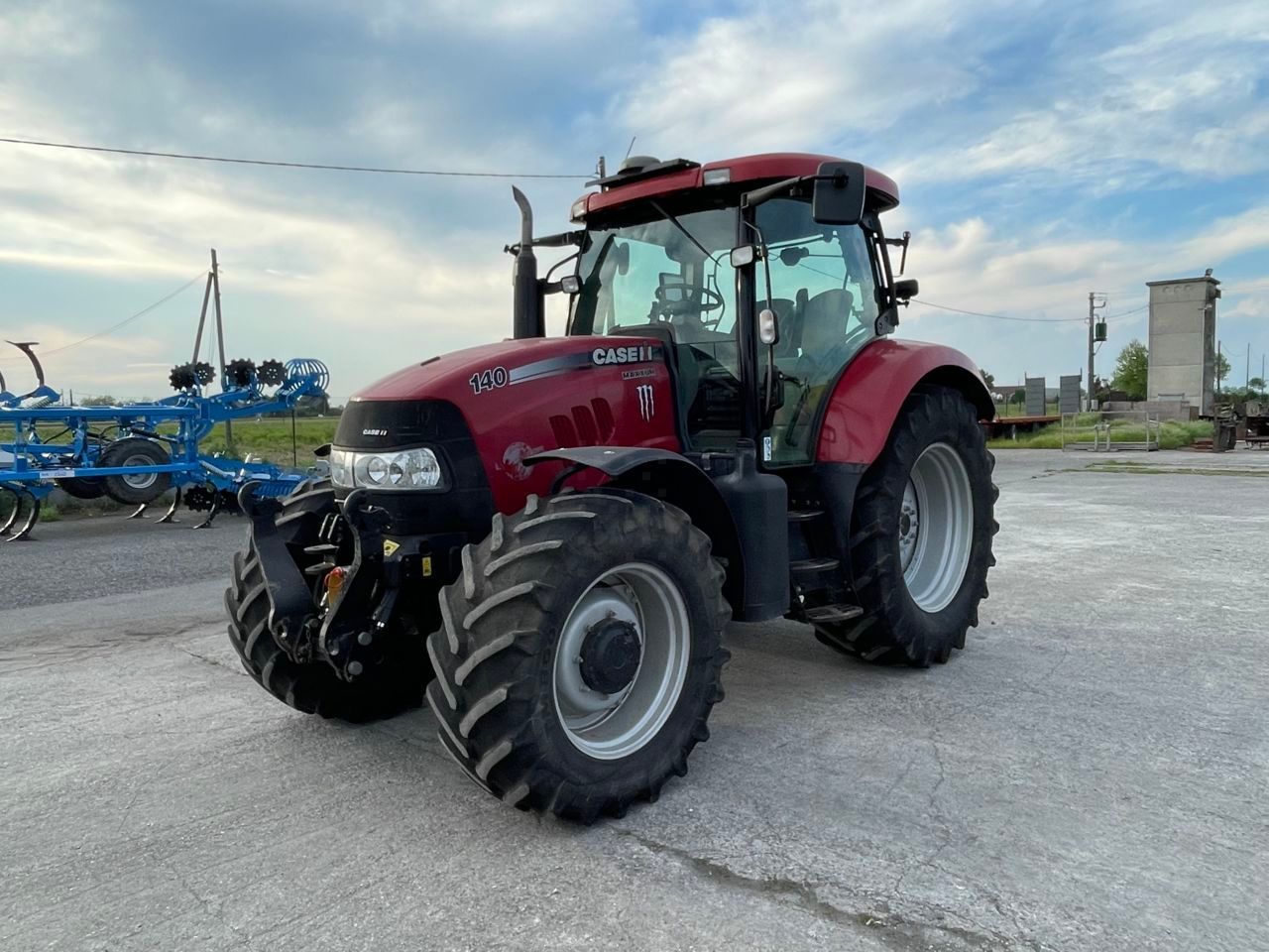 E-FARM: Case IH Maxxum 140 - Traktor - id KQGATXX - 46.000 € - Baujahr: 2010 - Abgelesene Motorstunden: 5.670,Motorleistung (PS): 140,Italien