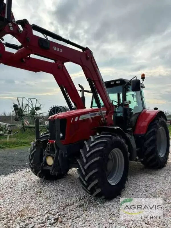 E-FARM: Massey Ferguson 7480 - Traktor - id JLXPSKC - 49.900 € - Baujahr: 2011 - Abgelesene Motorstunden: 8.263,Motorleistung (PS): 158,Deutschland