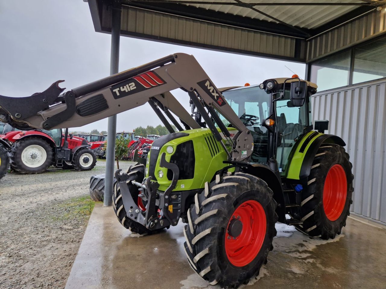 Claas Arion 450 Traktori 92 500 €