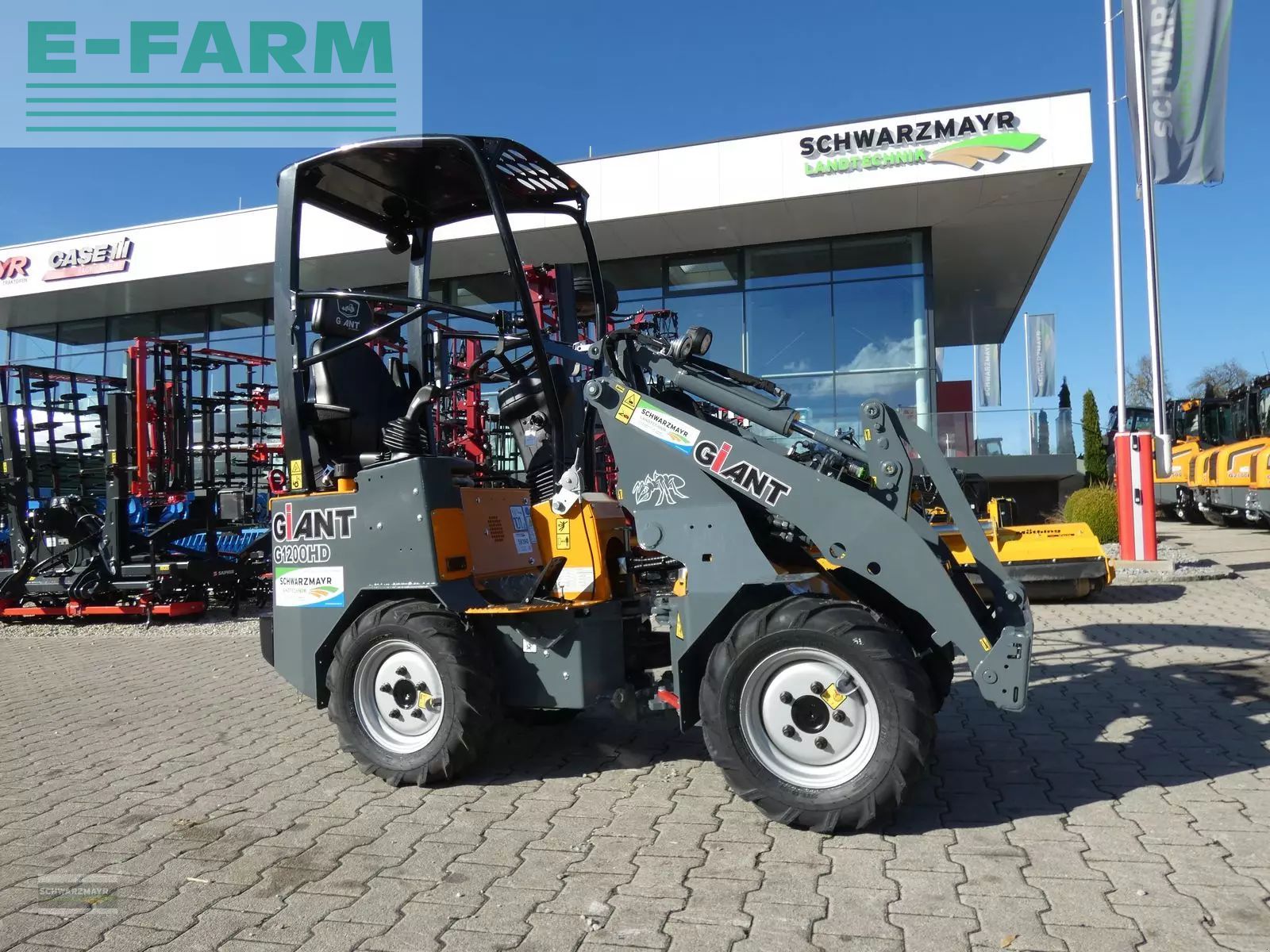 Giant g1200 Teleskopowa ładowarka kołowa