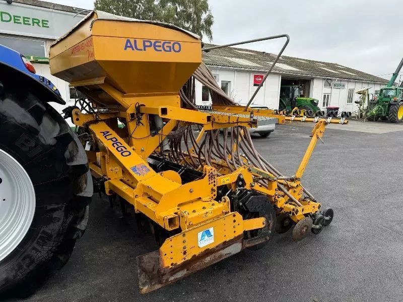 E-FARM: Alpego airspeed as1 400p - Semoir - id Y3X6DMZ - 18 500 € - Année: 2011 - France