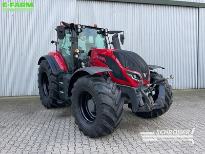 E-FARM: Valtra T175ED - Tractor - id FTVX1R1 - €96,885 - Year of construction: 2021 - Engine hours: 2,889,Engine power (HP): 175,Germany