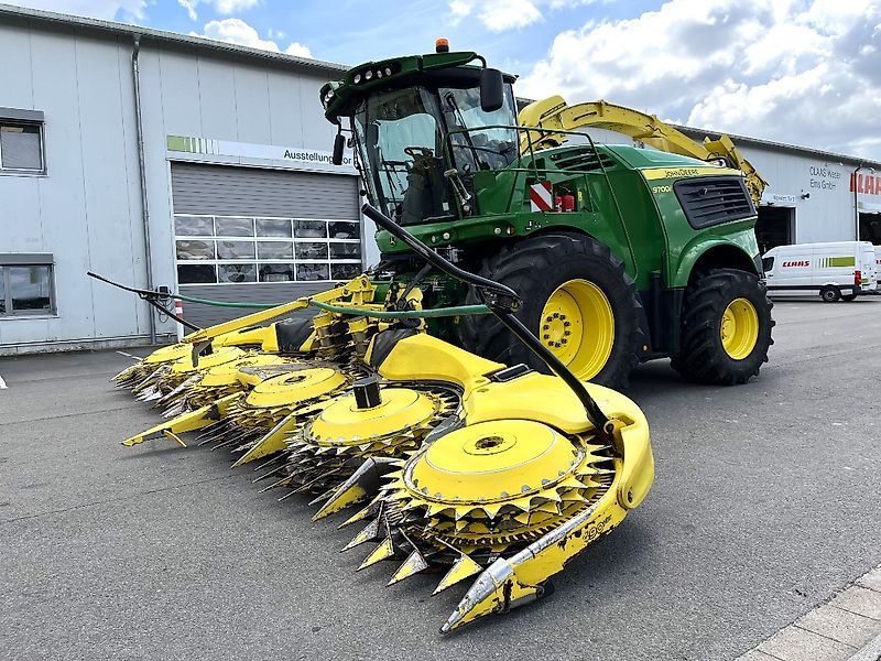 E-FARM: John Deere 9700 - Feldhäcksler (selbstfahrend) - id VYXIJCH - 273.109 € - Baujahr: 2020 - Abgelesene Motorstunden: 2.163,Motorleistung (PS): 770,Deutschland