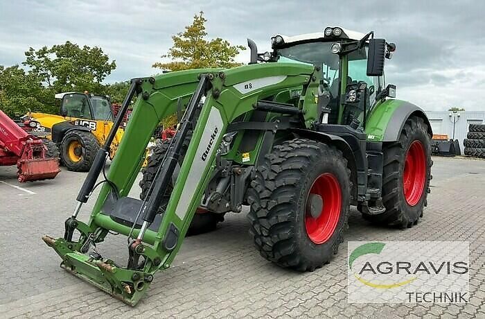 E-FARM: Fendt 824 Vario ProfiPlus - Tracteur - id UIZDCJS - 109 900 € - Année: 2020 - Lecture du nombre d'heure: 5 300,Puissance du moteur (chevaux): 247,Allemagne