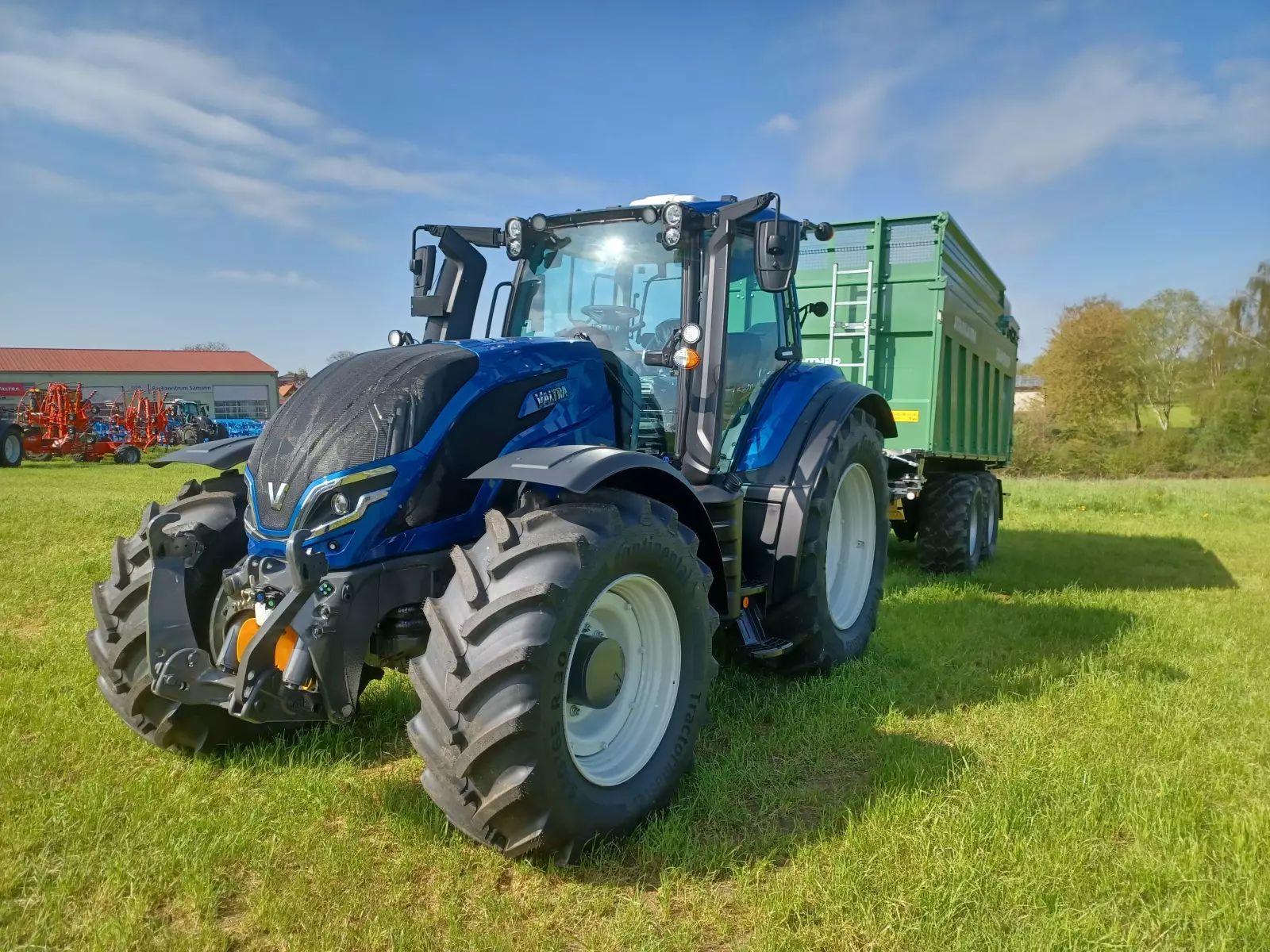 Valtra T 175 ED Traktor