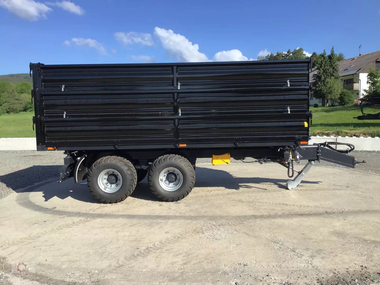 E-FARM: MS 16t druckluft led 40km/h hydr. stützfuß tandem - Kipper - id Y1KYM2S - Baujahr: 2025 - Deutschland