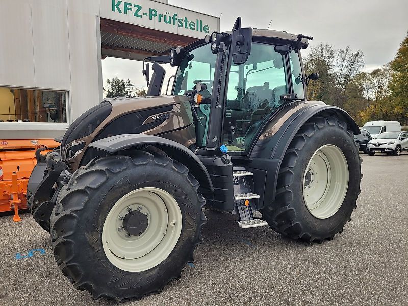 Valtra N 175 Trattore 114.602 €