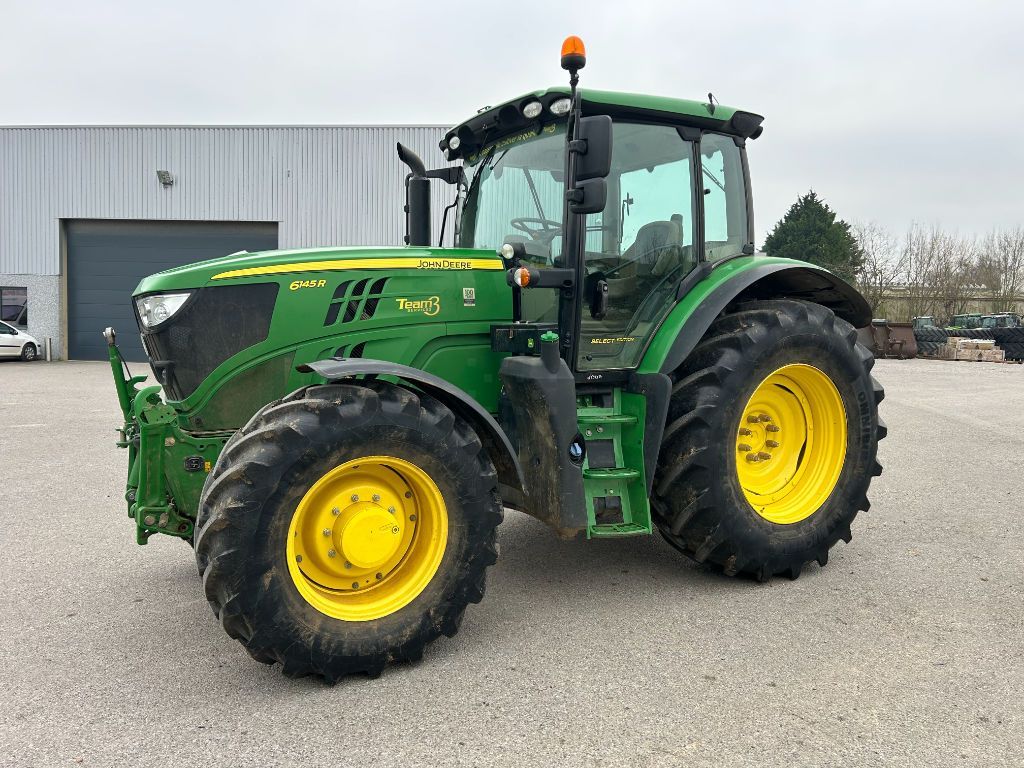 E-FARM: John Deere 6145 R - Traktor - id K7KPR8L - 84.500 € - Produktionsår: 2018 - Motortimer: 3.383,Motoreffekt (HP): 145,Frankrig