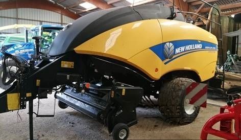 E-FARM: New Holland BB 1290 Plus - Baler - id IXGAJHX - €63,000 - Year of construction: 2014 - France