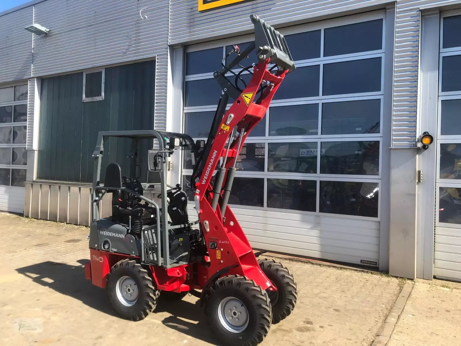 E-FARM: Weidemann 1140 - Radlader - id X46U2EC - Baujahr: 2023 - Abgelesene Motorstunden: 2,Motorleistung (PS): 24,Deutschland