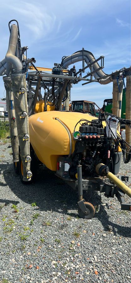 GREGOIRE BESSON speedflow 1500 Sprayer €13,600