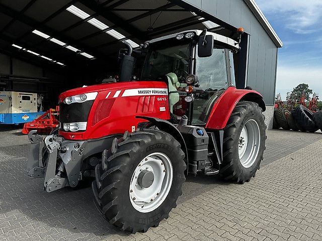 Massey Ferguson 6613 Dyna-6 Traktor