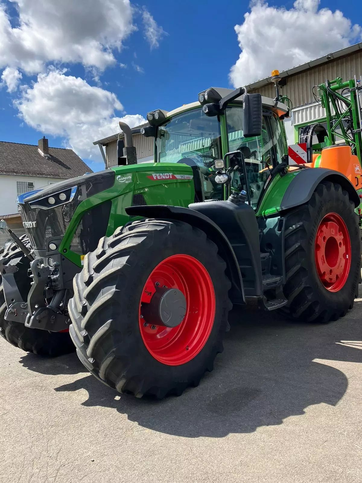E-FARM: Fendt 942 Vario ProfiPlus - Traktor - id LBBVKKP - Baujahr: 2019 - Abgelesene Motorstunden: 4.777,Motorleistung (PS): 415,Deutschland