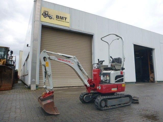 Takeuchi TB 210 R Mini escavatore 15.900 €