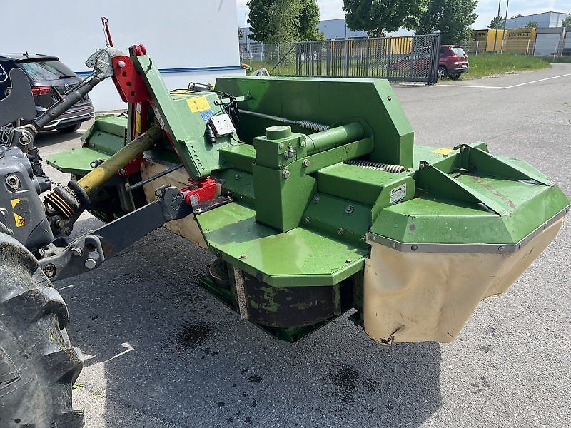 E-FARM: Krone easy cut 32 - Kosiarka - id 3D7QK6S - 5300 € - Rok produkcji: 2013 - Motogodziny: 800,Niemcy