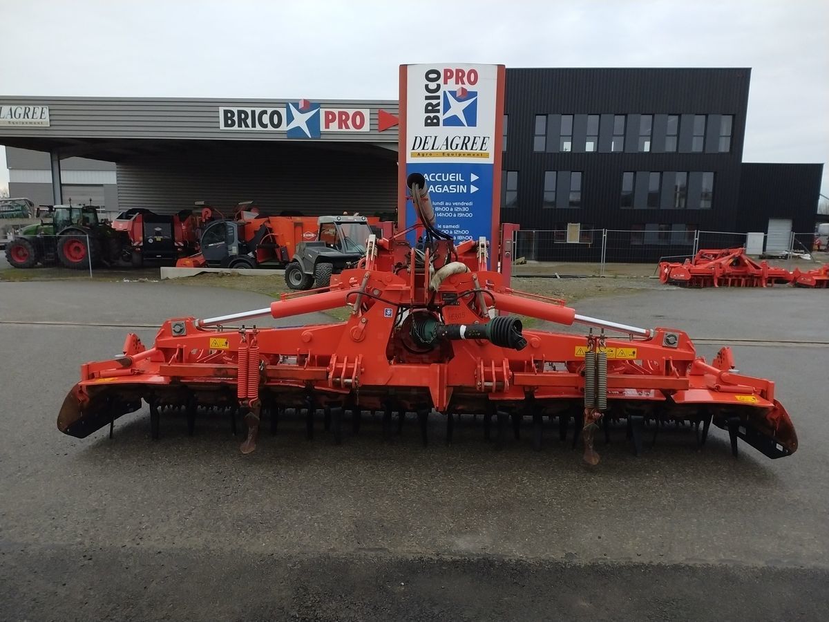 E-FARM: Kuhn HR 4504 DR - Herse rotative - id HARM3BJ - 29 000 € - Année: 2019 - France