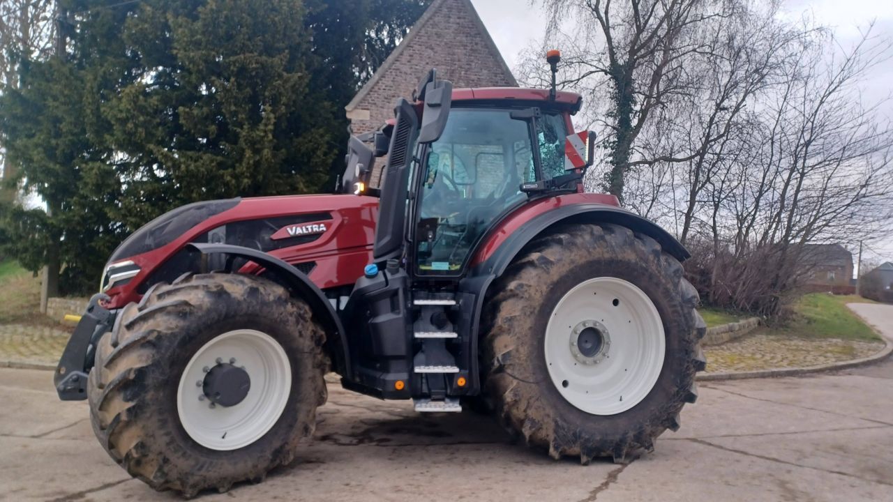 Valtra Q 245 Traktor 165.000 €