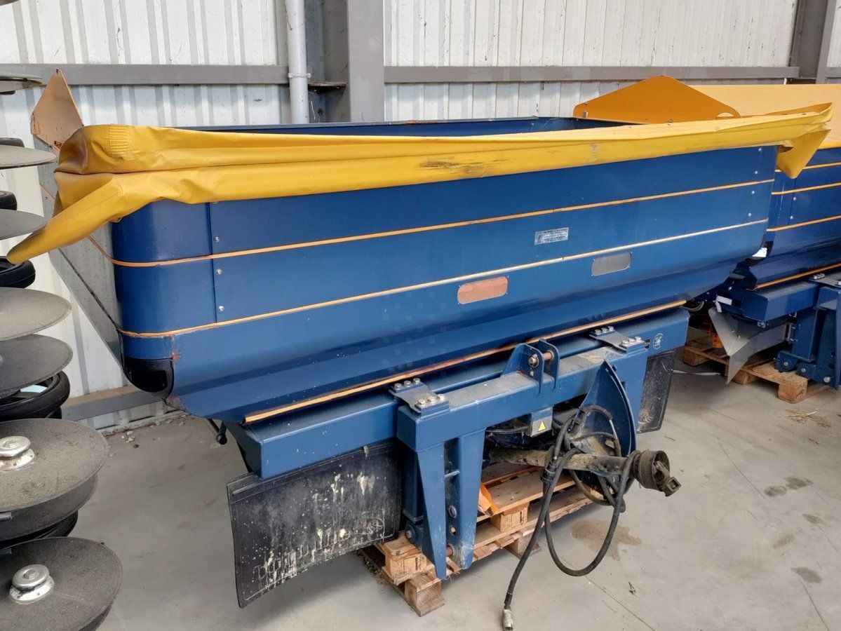 Bogballe m2wplus 3300 litres Esparcidor de abono 8000 €