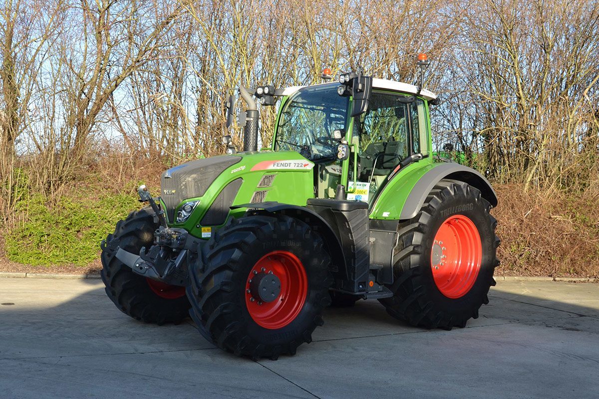 Fendt 722 Vario Tractor €135,000