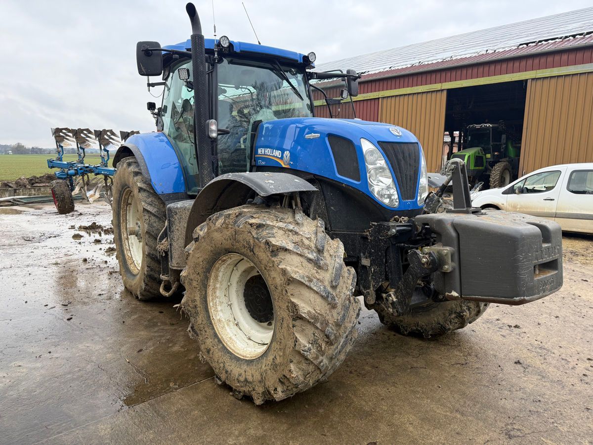New Holland T7.250 Tractor €60,000